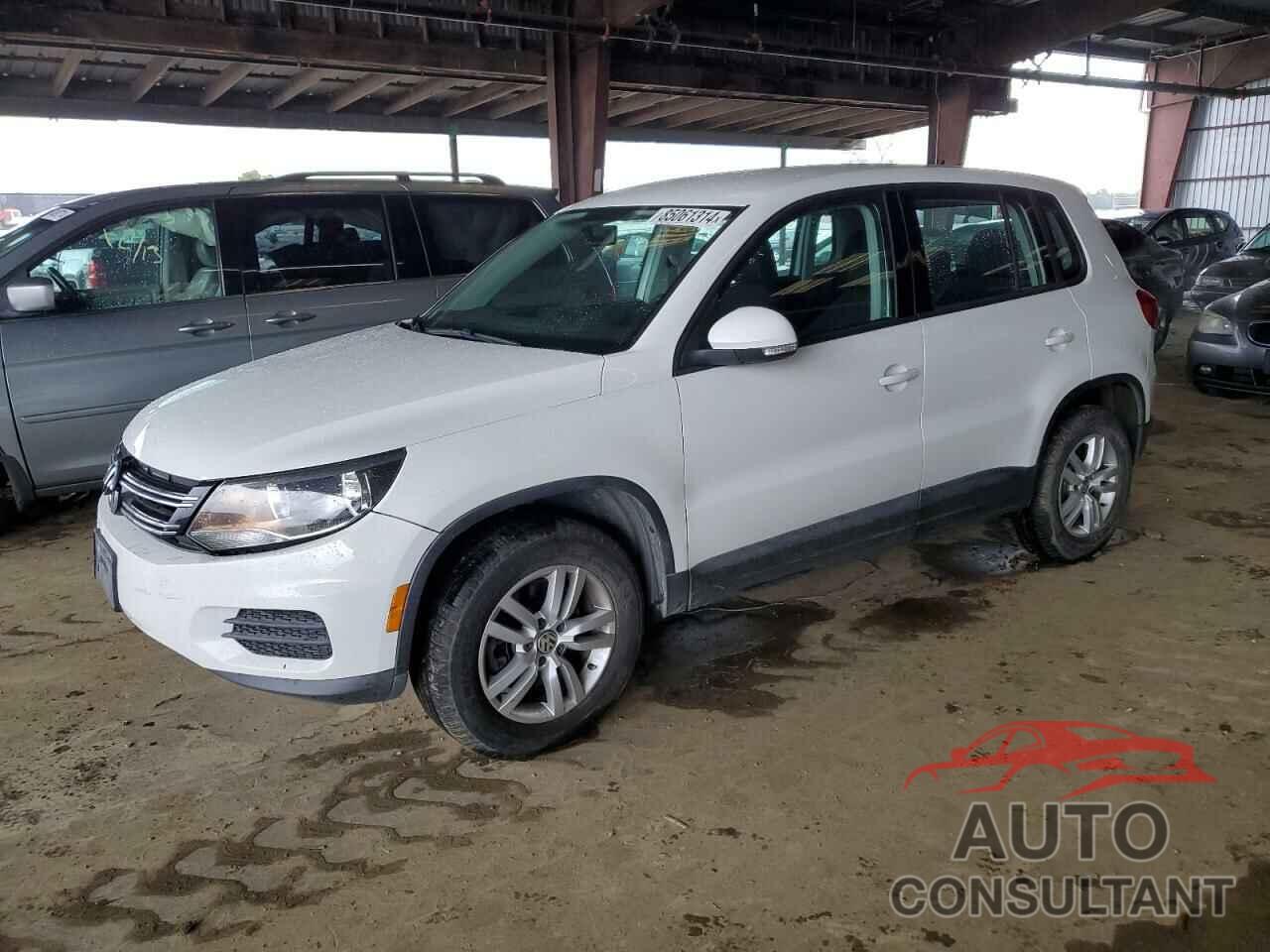 VOLKSWAGEN TIGUAN 2013 - WVGAV3AX9DW618645