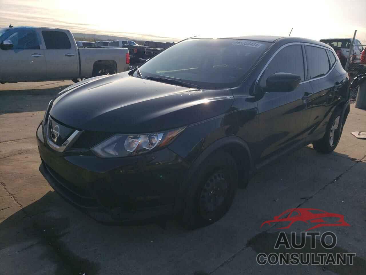 NISSAN ROGUE 2018 - JN1BJ1CP4JW194229