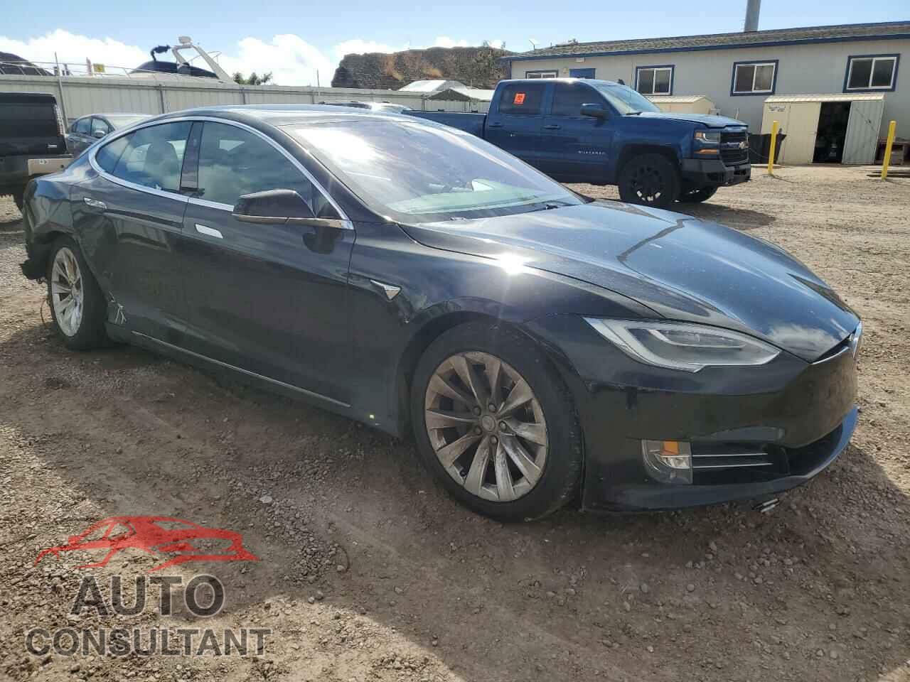 TESLA MODEL S 2018 - 5YJSA1E20JF294041