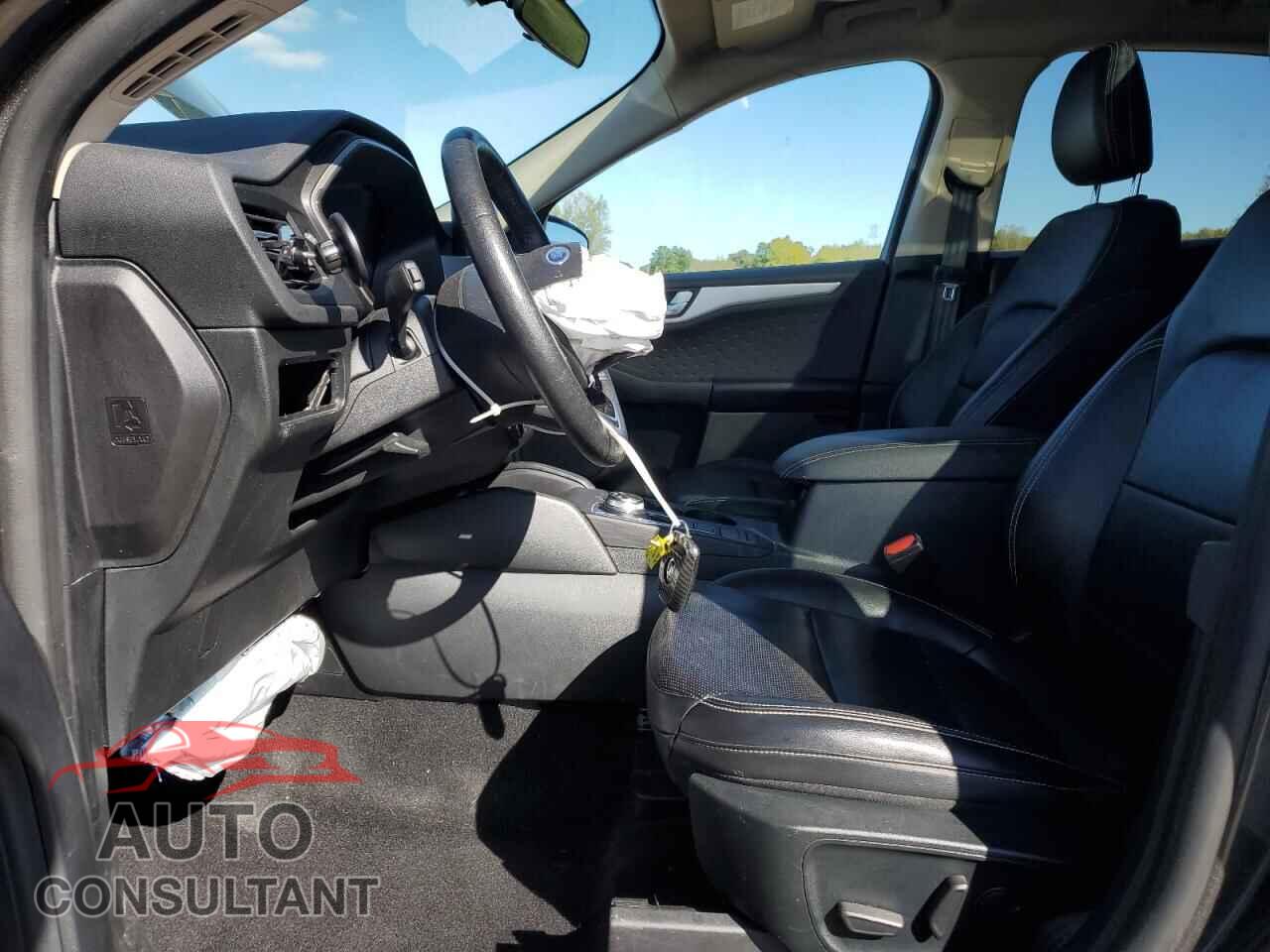 FORD ESCAPE 2020 - 1FMCU0H62LUA97527