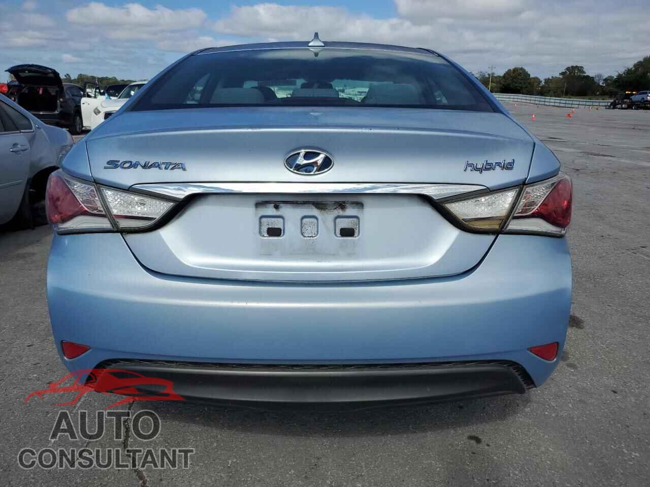 HYUNDAI SONATA 2012 - KMHEC4A4XCA045978