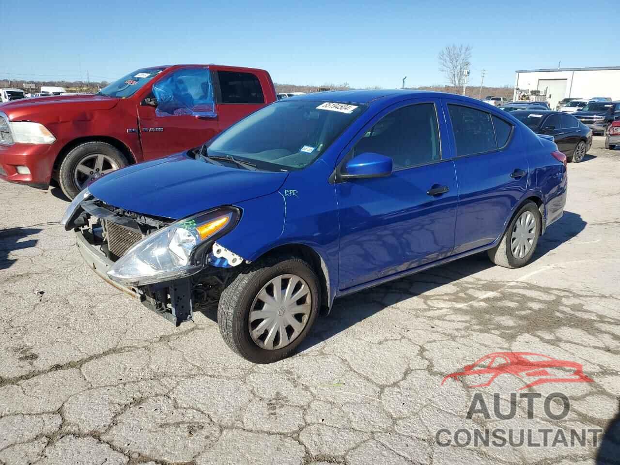 NISSAN VERSA 2017 - 3N1CN7AP6HL805019