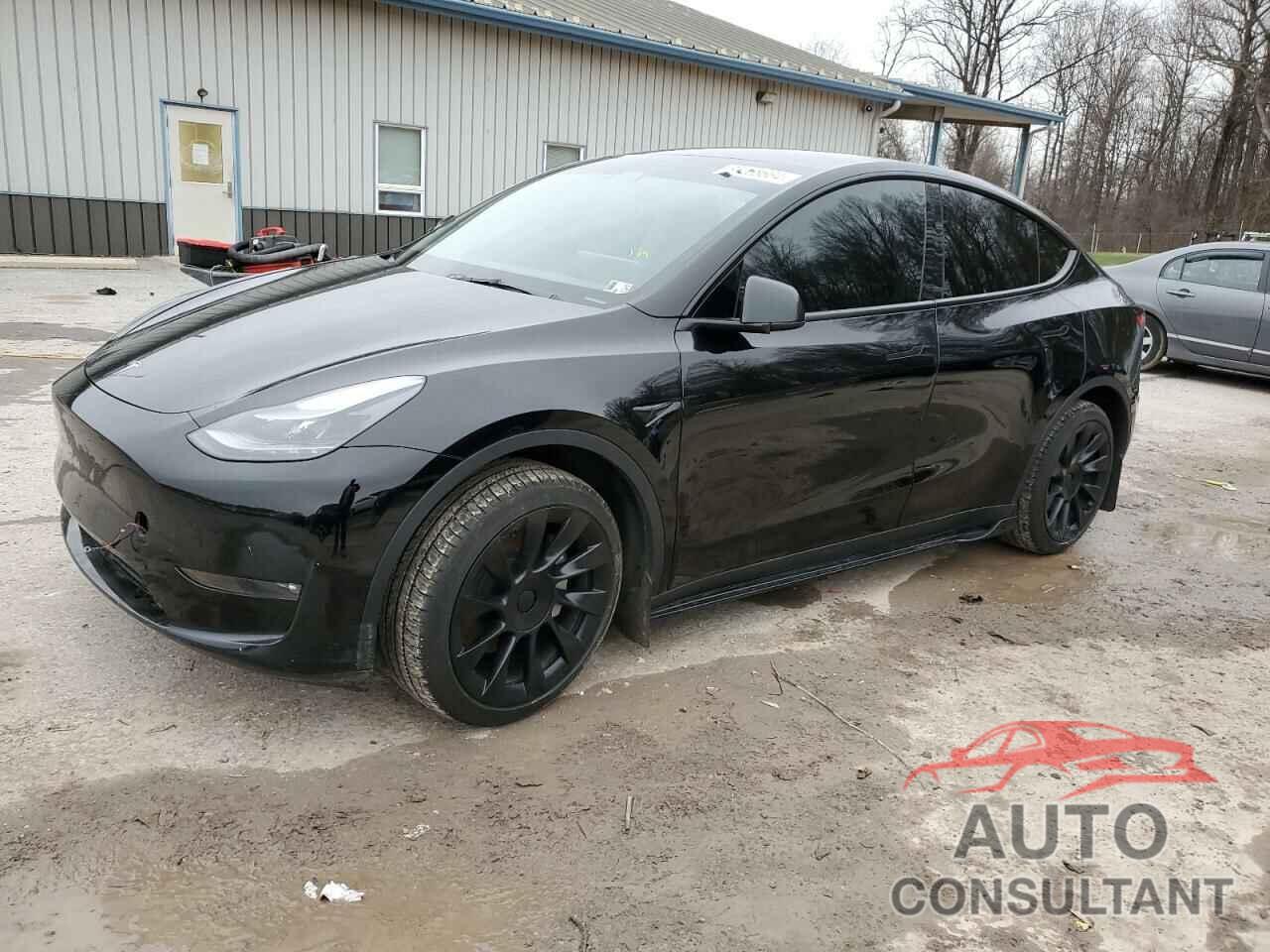 TESLA MODEL Y 2023 - 7SAYGAEE7PF786600