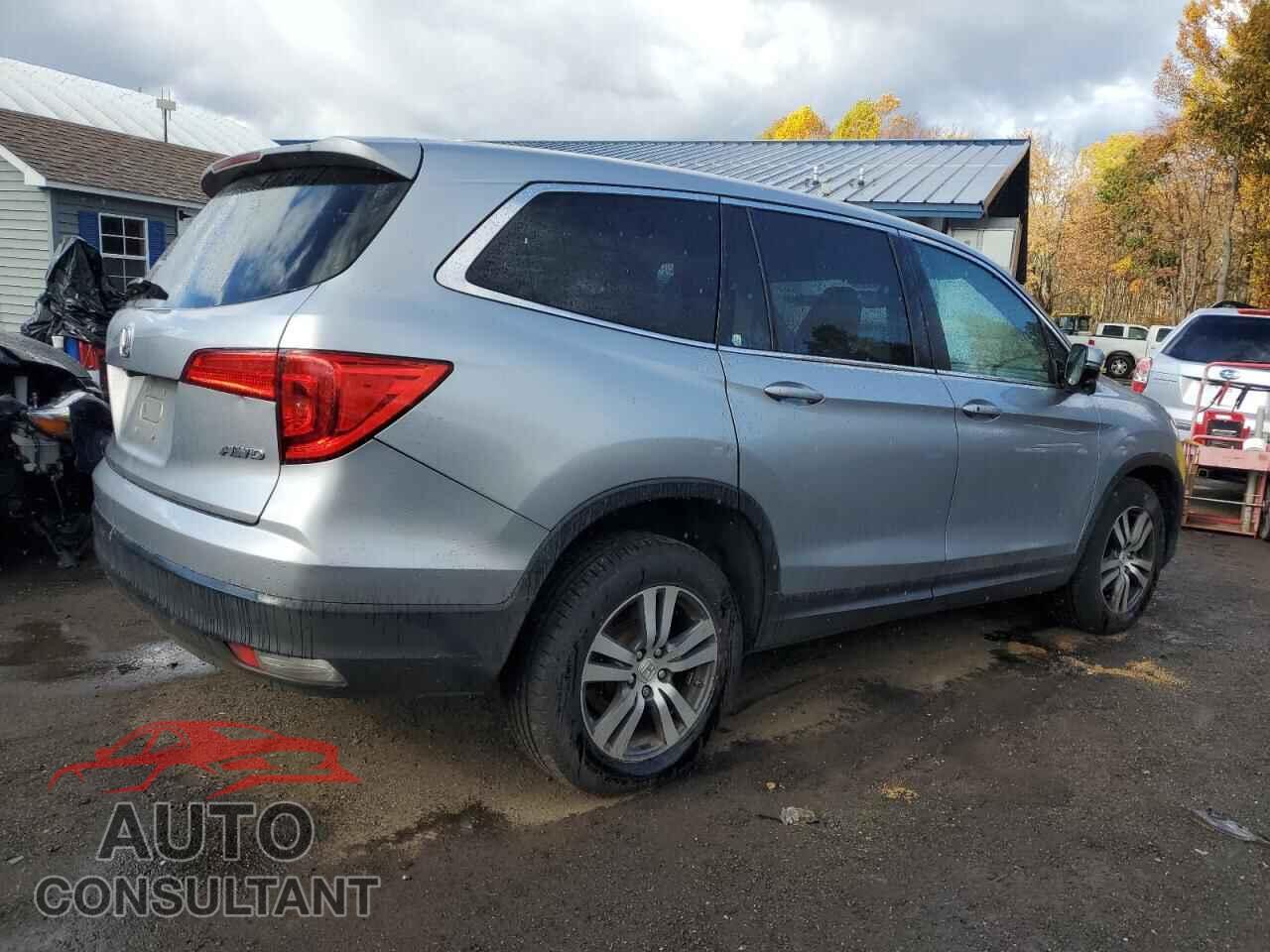 HONDA PILOT 2017 - 5FNYF6H59HB008602