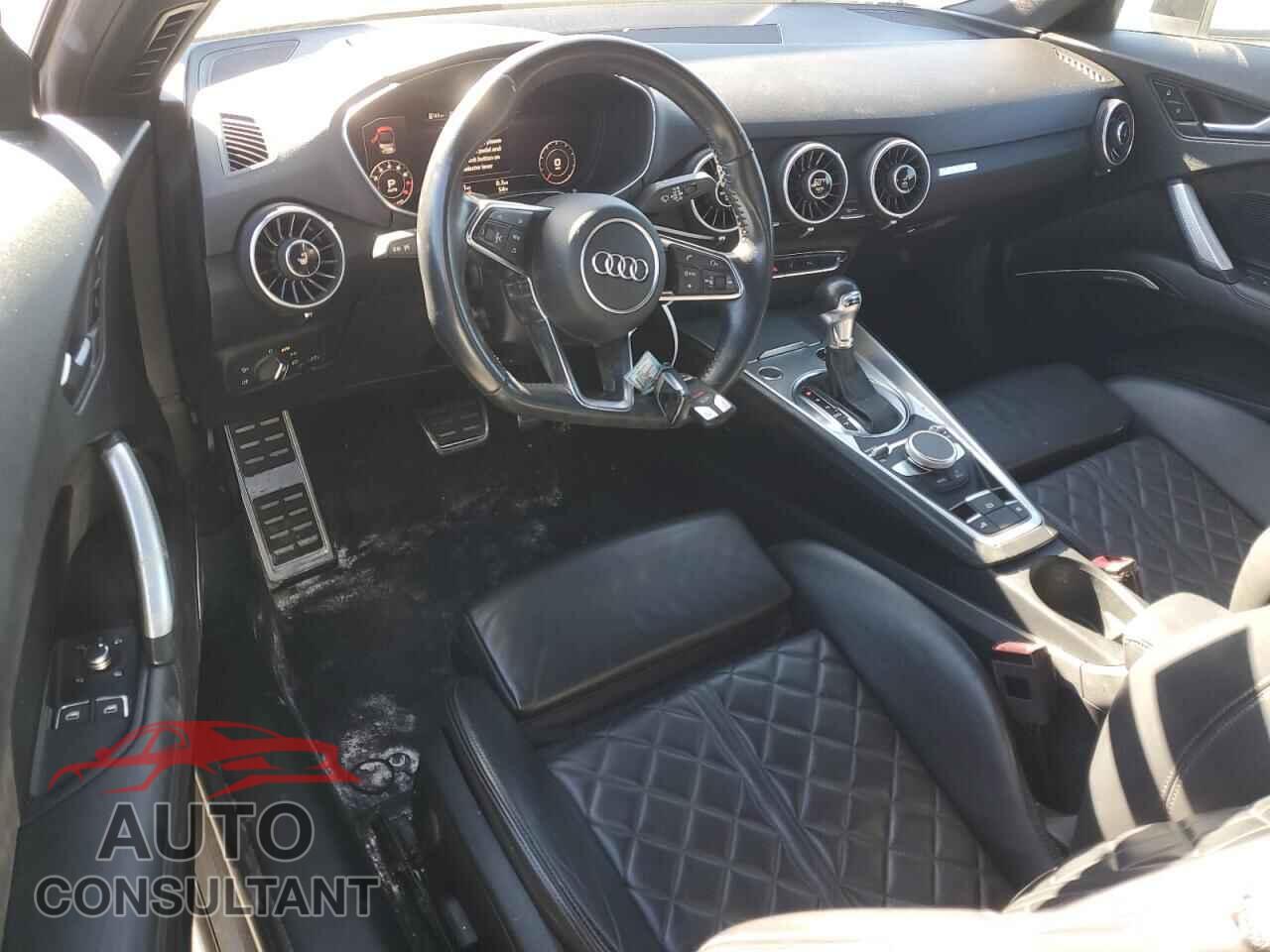 AUDI TT 2017 - TRUT5CFV4H1010786