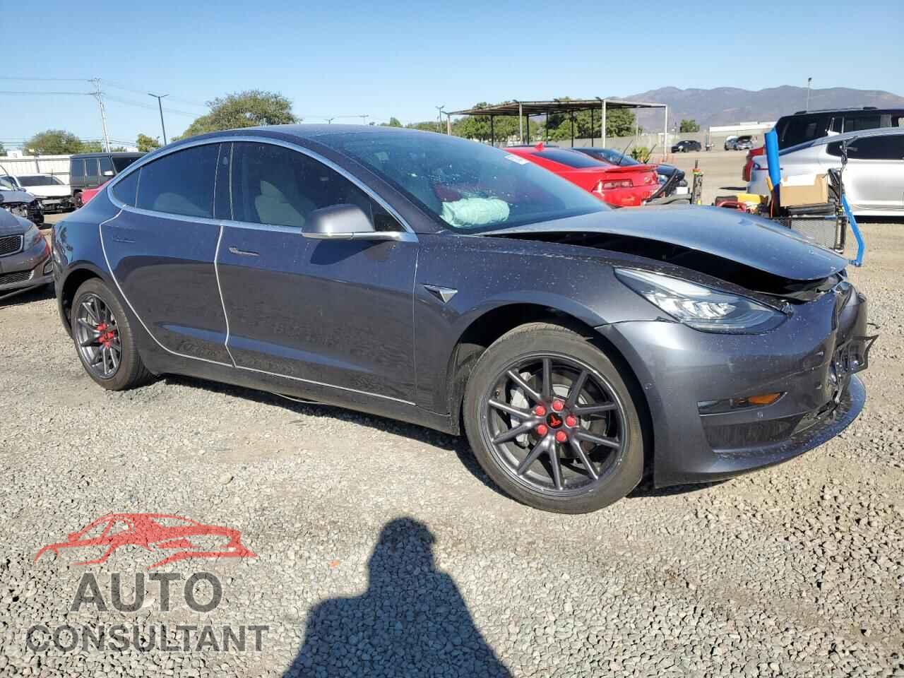 TESLA MODEL 3 2018 - 5YJ3E1EA7JF167450