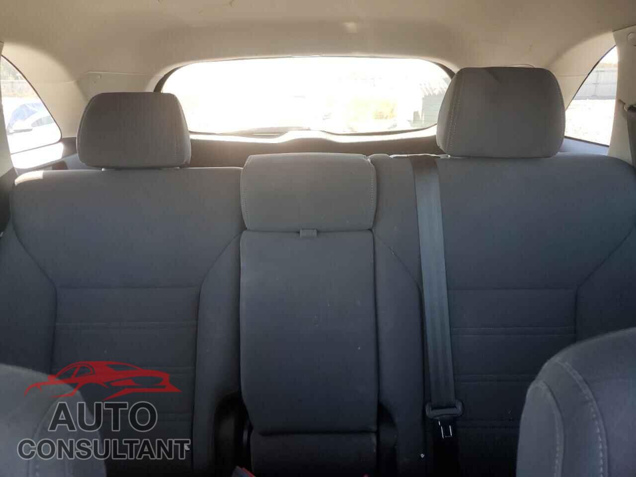 KIA SORENTO 2016 - 5XYPG4A31GG166364