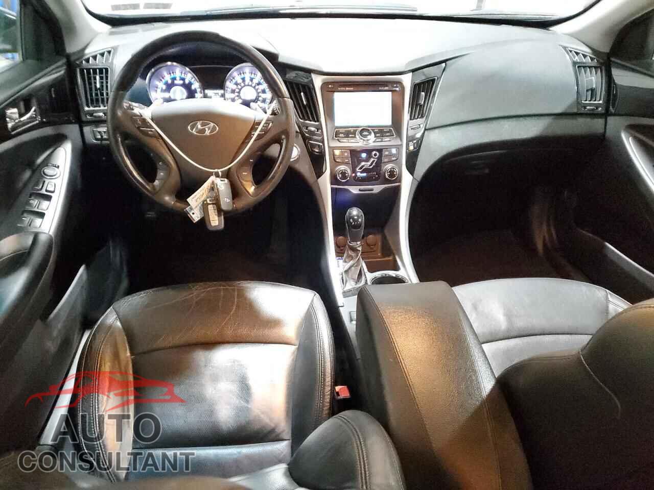 HYUNDAI SONATA 2011 - 5NPEC4AB7BH298024