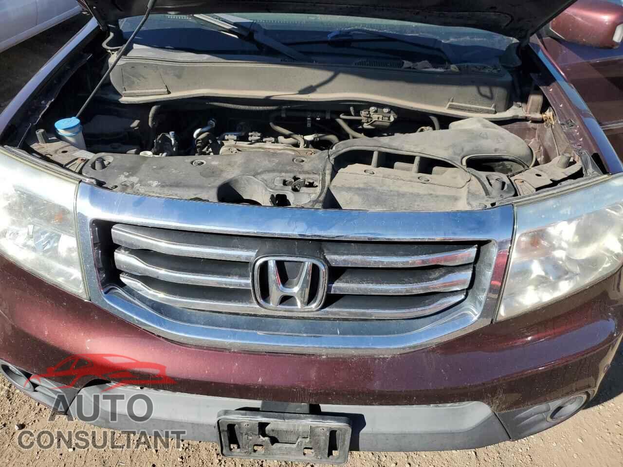 HONDA PILOT 2012 - 5FNYF4H96CB019833