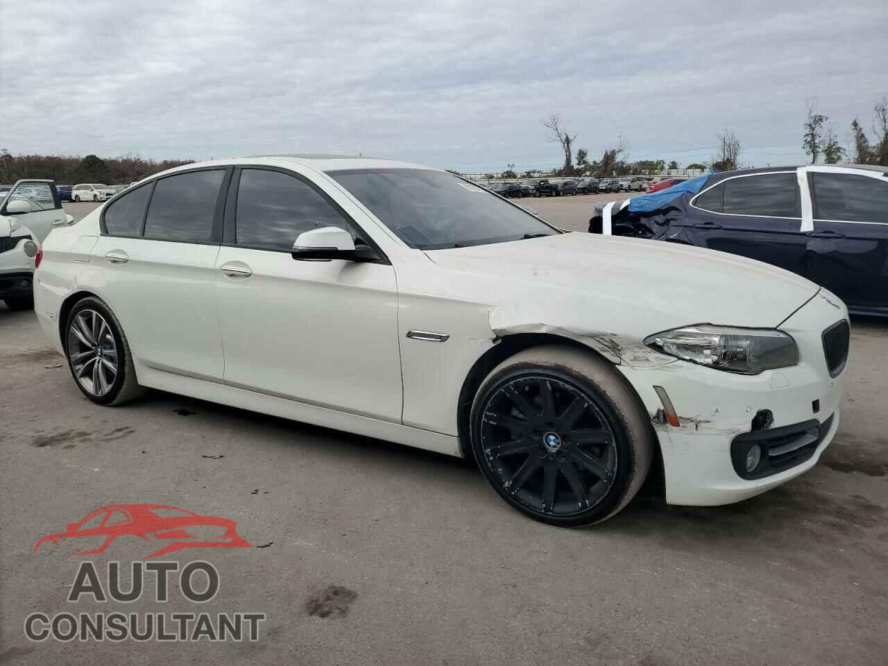BMW 5 SERIES 2016 - WBA5A5C59GG347350