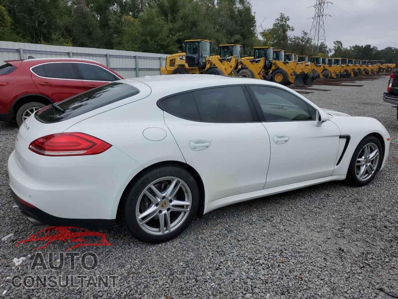 PORSCHE PANAMERA 2015 - WP0AA2A74FL007100