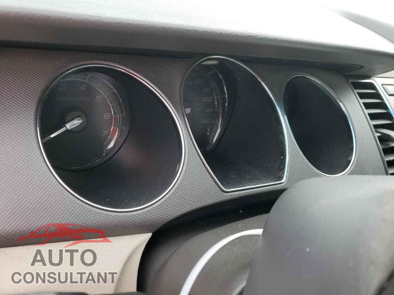 FORD TAURUS 2012 - 1FAHP2DW4CG140014