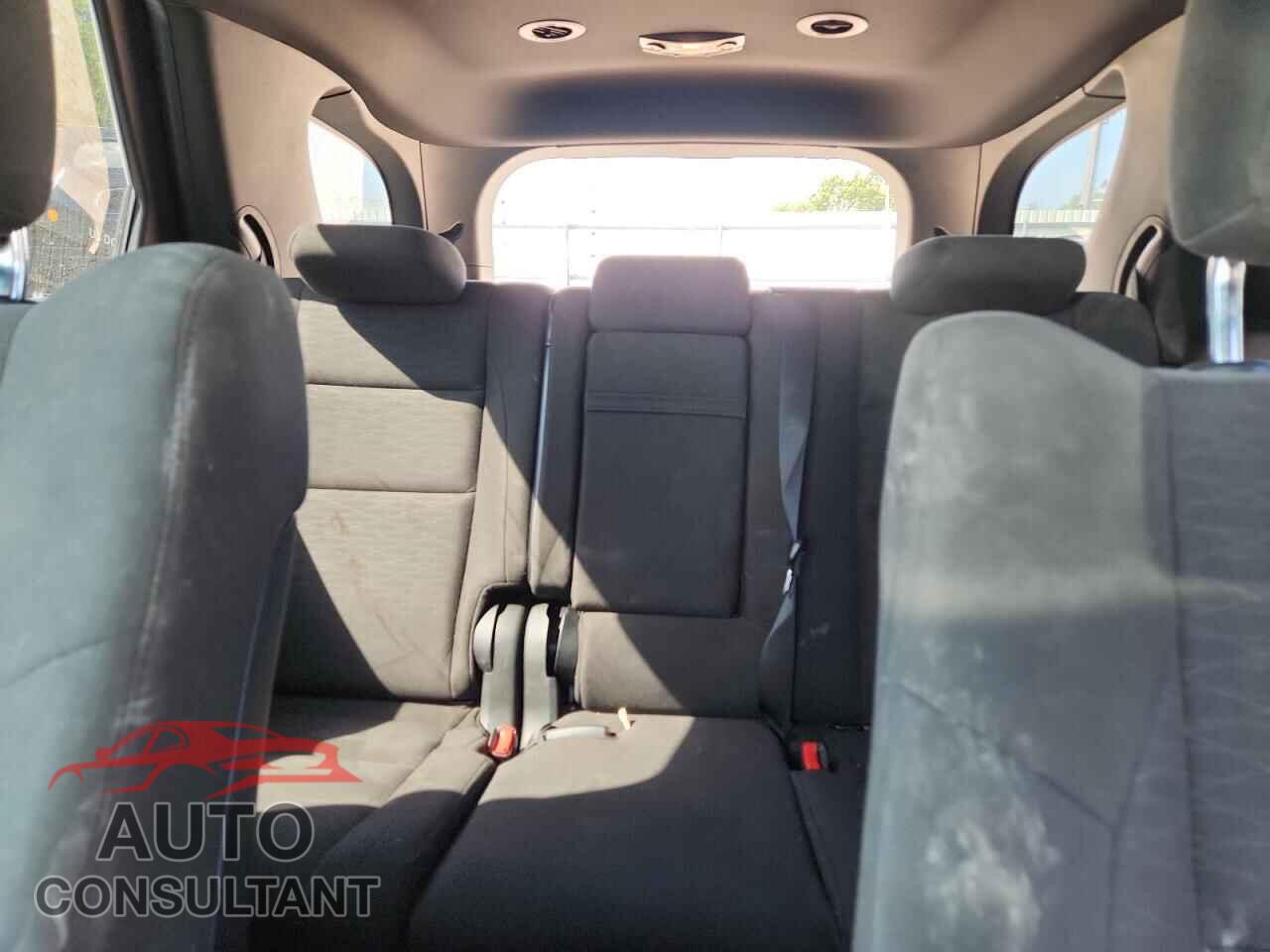 DODGE DURANGO 2018 - 1C4RDHAG3JC145796