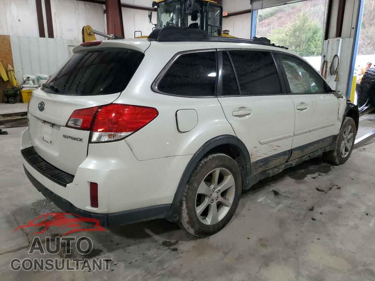SUBARU OUTBACK 2014 - 4S4BRCDC2E3317686