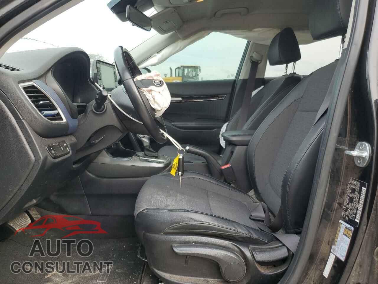 KIA SELTOS 2021 - KNDEUCAA2M7067456
