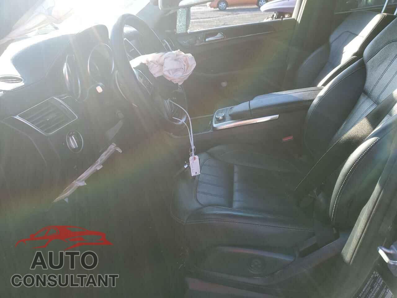 MERCEDES-BENZ GL-CLASS 2015 - 4JGDF6EE7FA564959