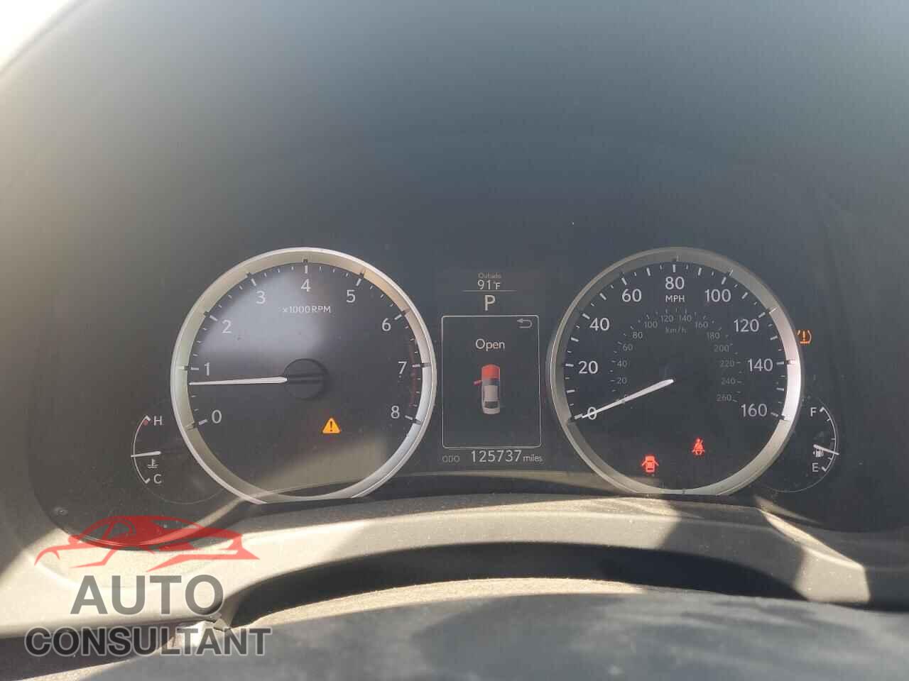 LEXUS IS 2015 - JTHCF1D24F5018718