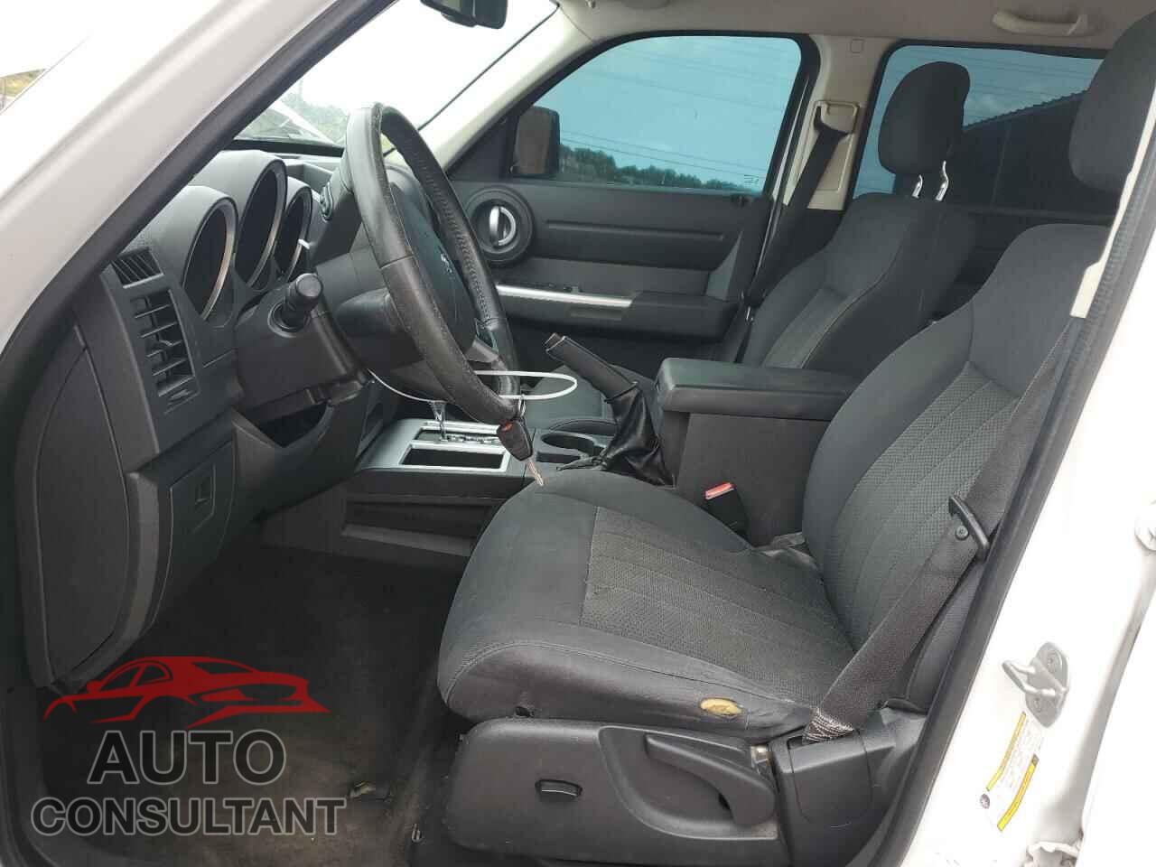 DODGE NITRO 2011 - 1D4PT5GK4BW575747