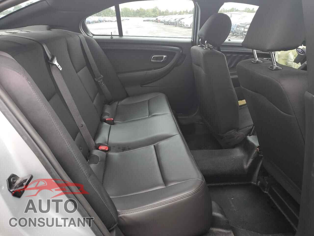 FORD TAURUS 2016 - 1FAHP2MK5GG134631