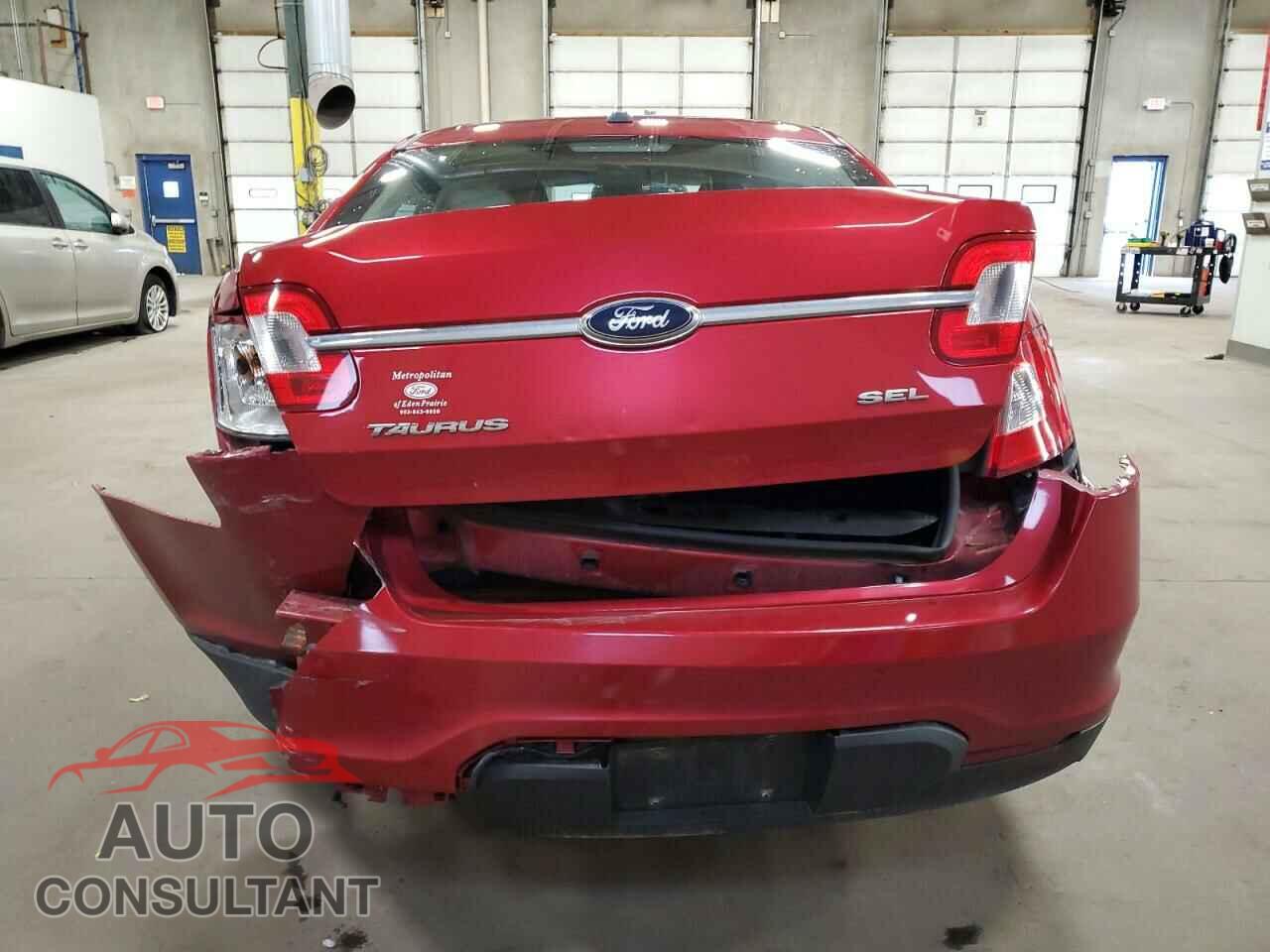 FORD TAURUS 2010 - 1FAHP2HW4AG122006