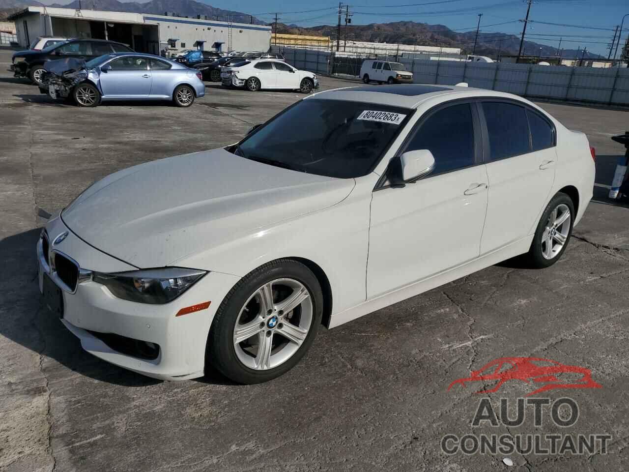 BMW 3 SERIES 2015 - WBA3C1C55FK123871