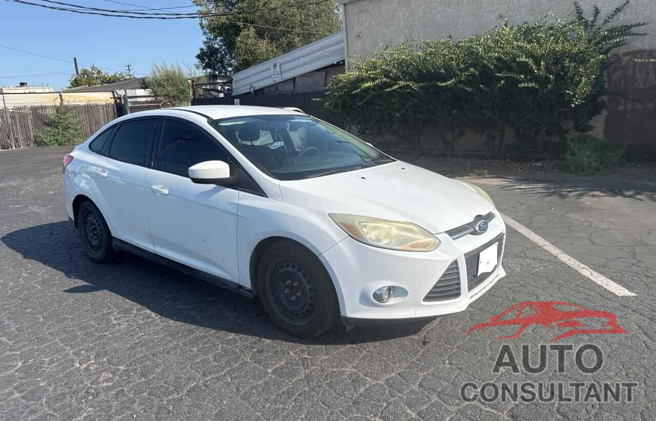 FORD FOCUS 2012 - 1FAHP3F23CL146376