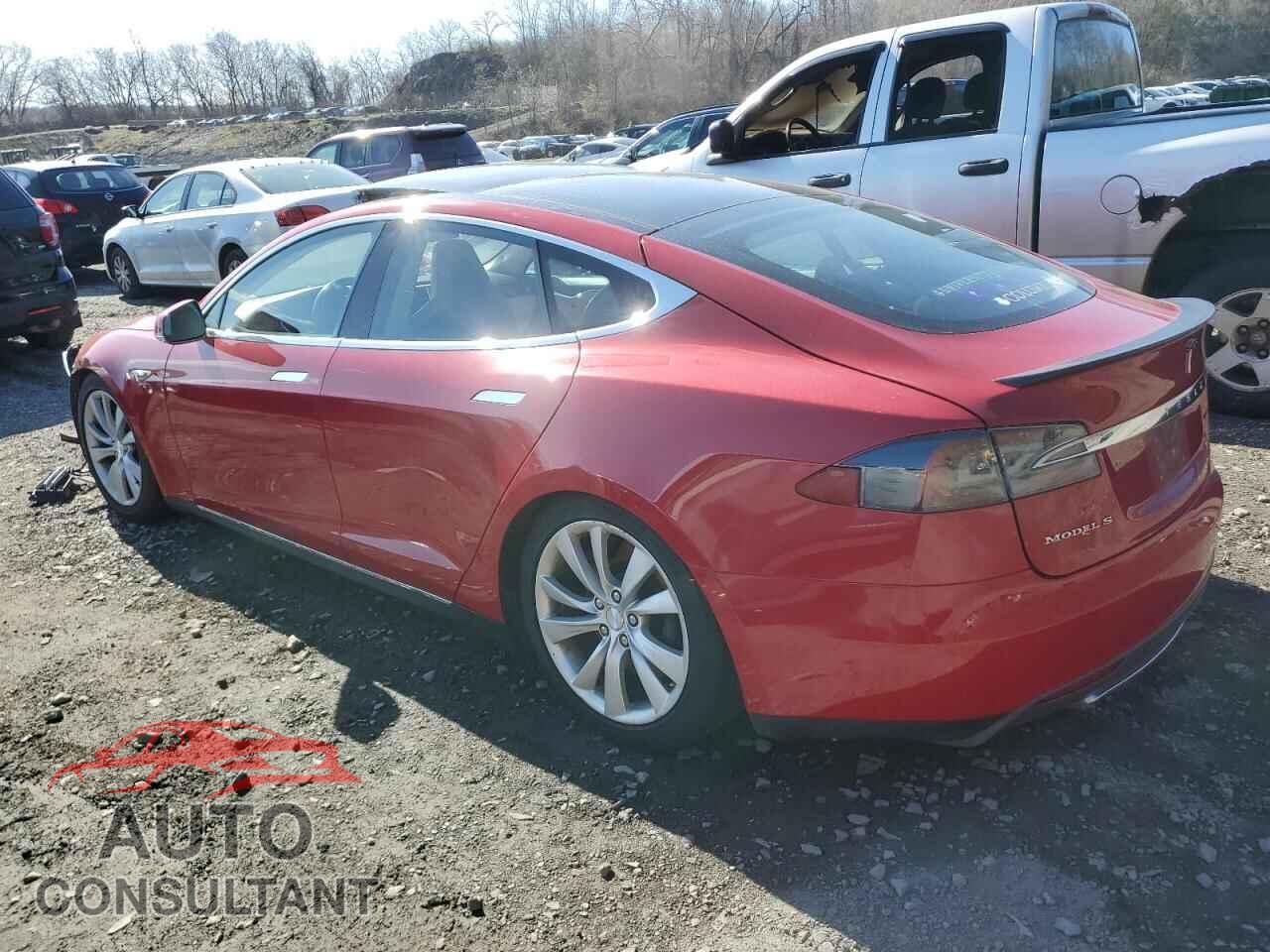 TESLA MODEL S 2013 - 5YJSA1DP3DFP09905