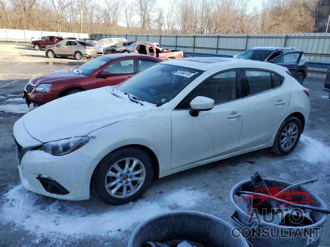 MAZDA 3 2016 - 3MZBM1L73GM269755