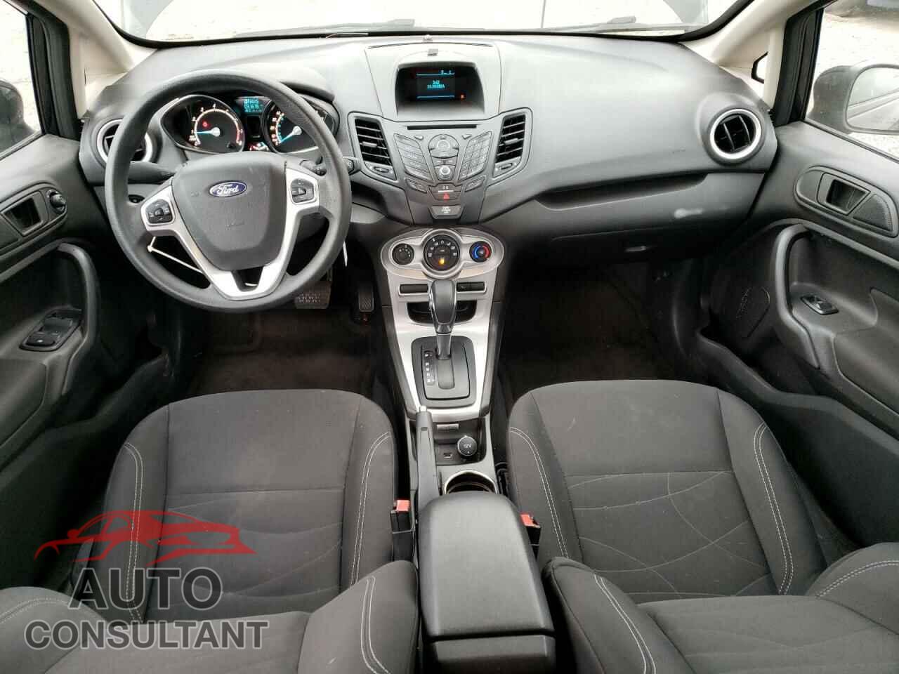 FORD FIESTA 2017 - 3FADP4EJ5HM167703