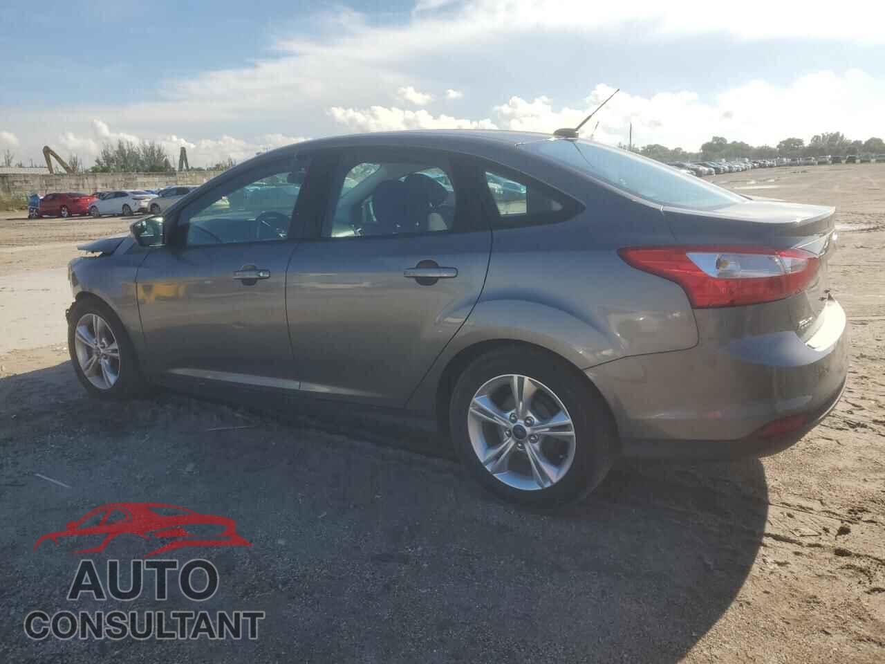 FORD FOCUS 2014 - 1FADP3F28EL261833