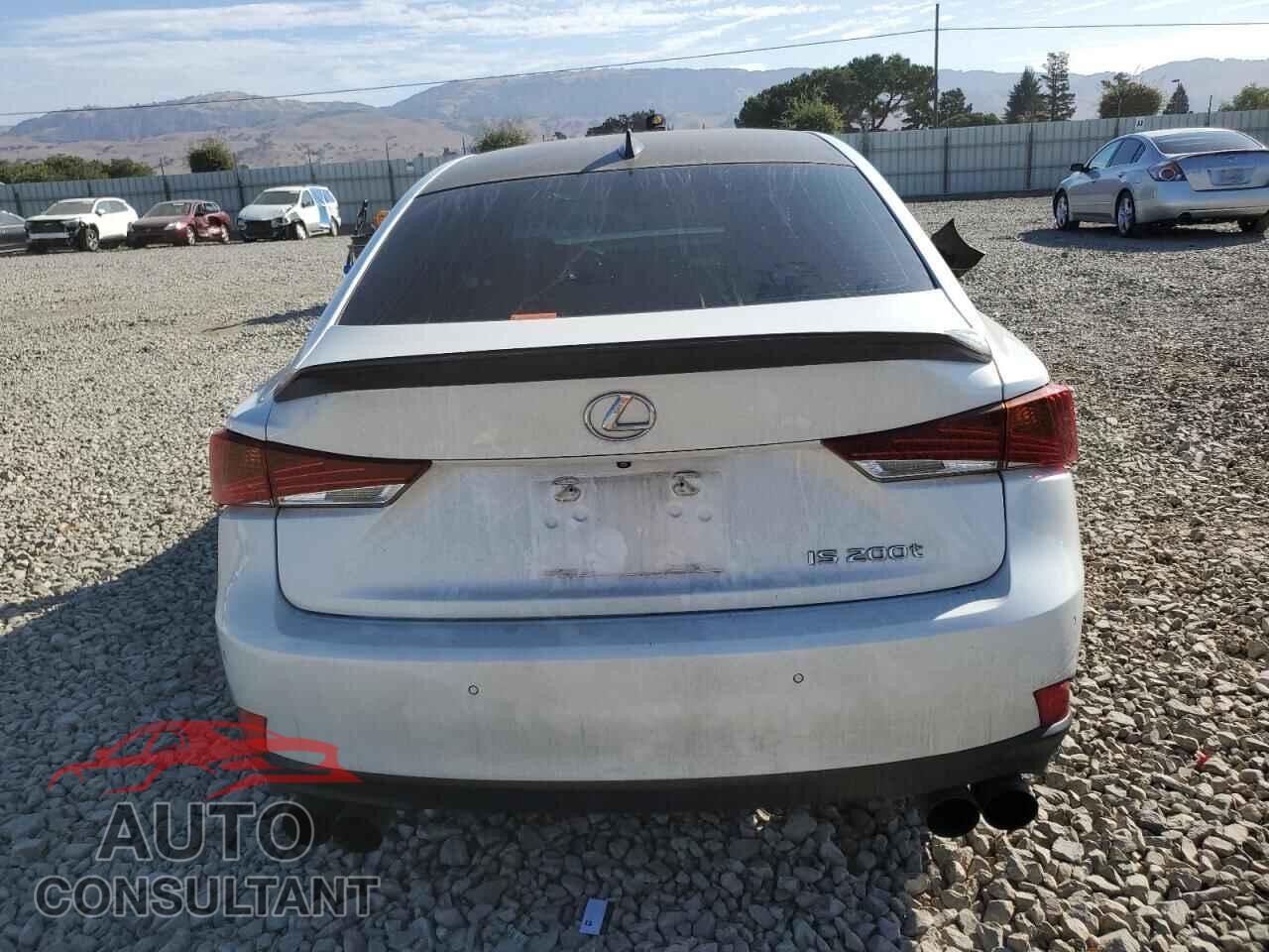 LEXUS IS 2017 - JTHBA1D20H5049655