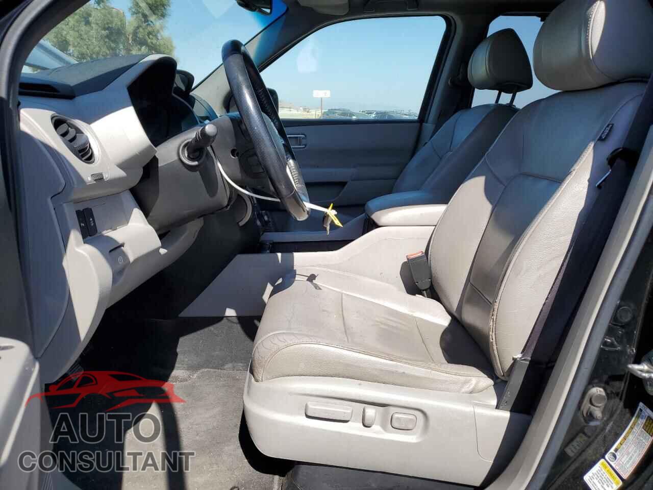 HONDA PILOT 2012 - 5FNYF4H98CB039372