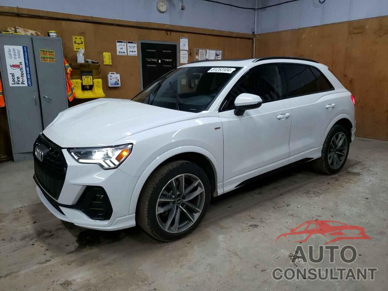 AUDI Q3 2022 - WA1EECF3XN1149196