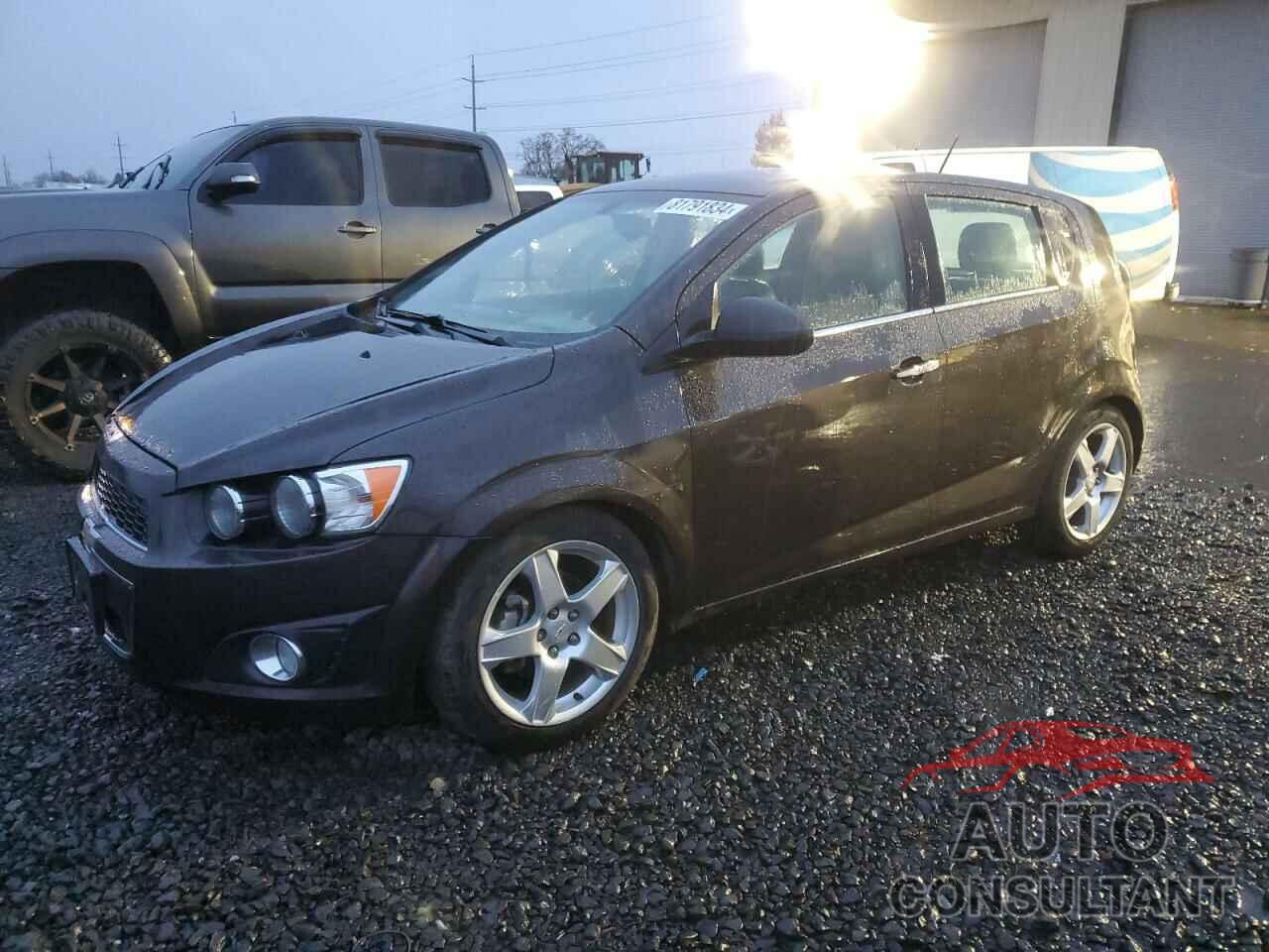 CHEVROLET SONIC 2016 - 1G1JE6SB5G4168591