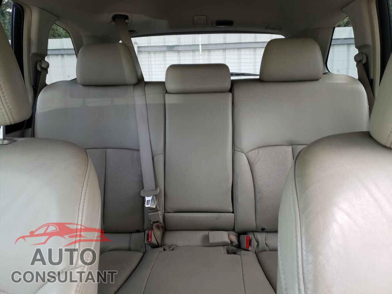 SUBARU OUTBACK 2011 - 4S4BRBLC0B3355263