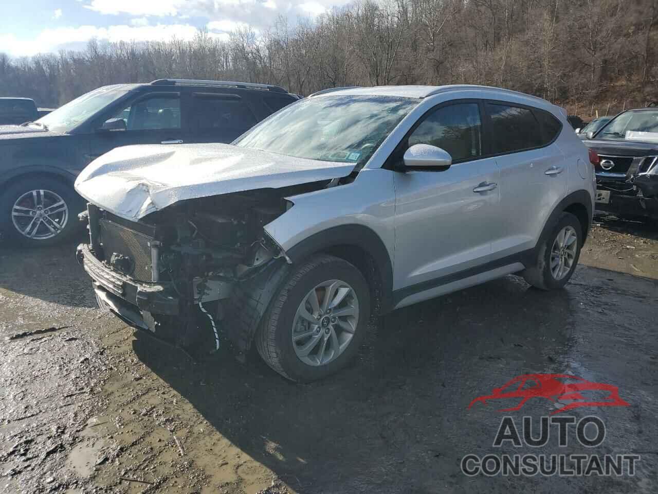 HYUNDAI TUCSON 2018 - KM8J3CA49JU624948