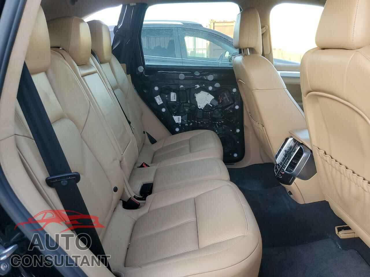 PORSCHE CAYENNE 2011 - WP1AC2A22BLA82126