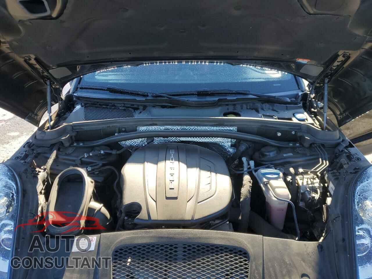 PORSCHE MACAN 2018 - WP1AA2A59JLB24449