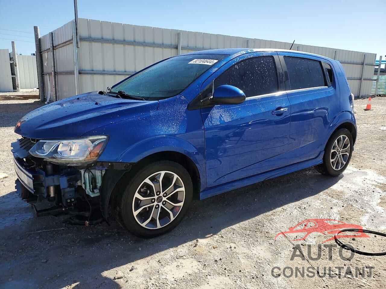 CHEVROLET SONIC 2018 - 1G1JD6SH8J4105029