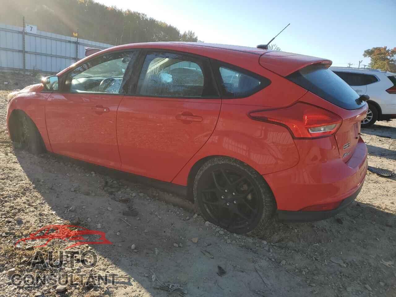 FORD FOCUS 2016 - 1FADP3K25GL329840