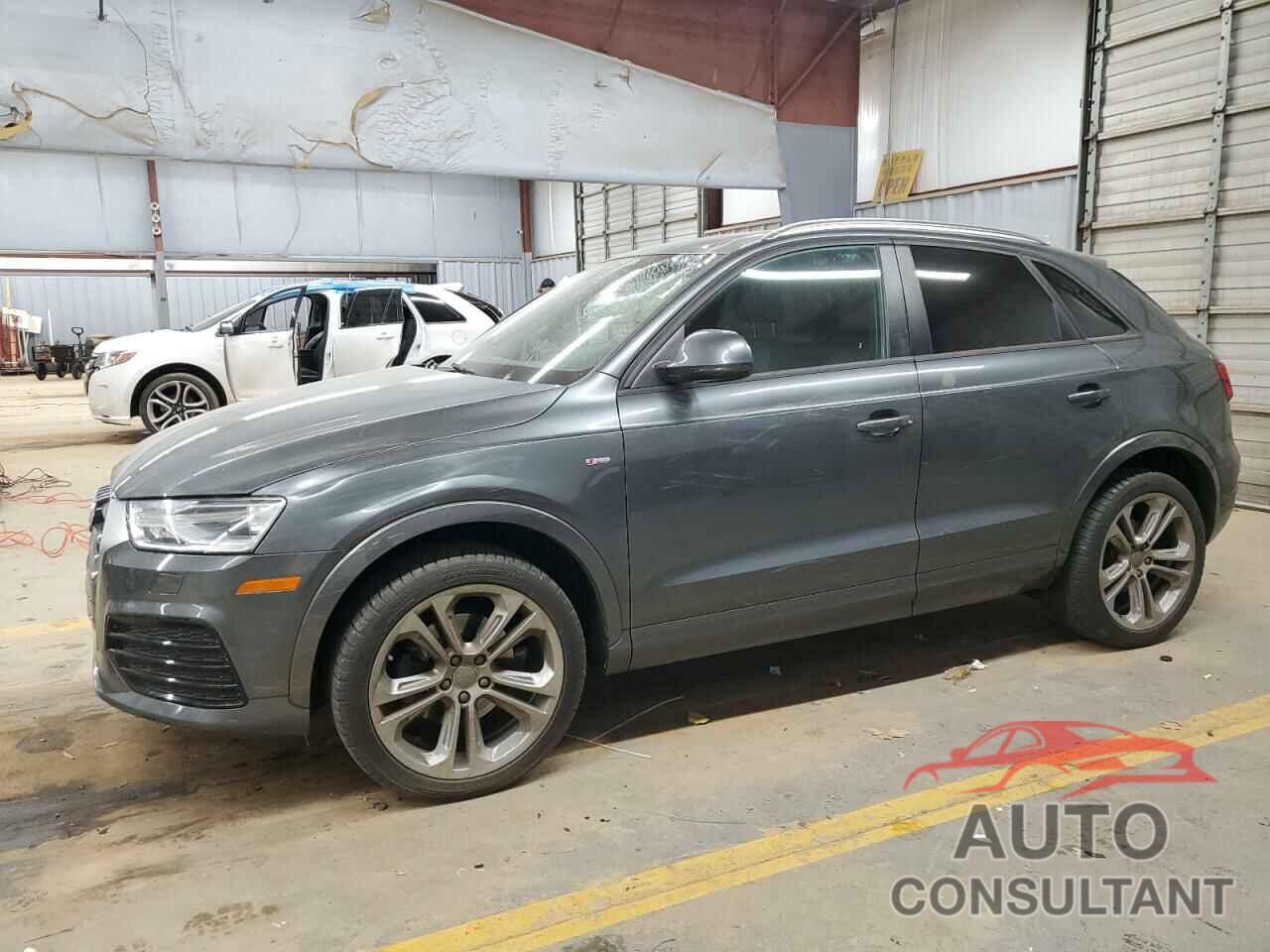 AUDI Q3 2018 - WA1ECCFS9JR020732