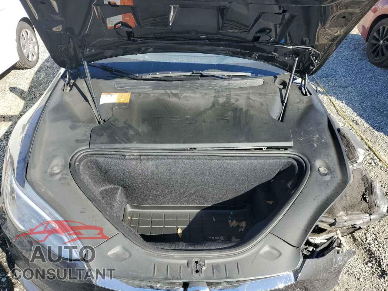 TESLA MODEL S 2018 - 5YJSA1E20JF287090