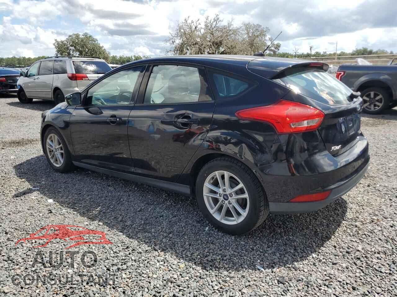 FORD FOCUS 2017 - 1FADP3K29HL231217