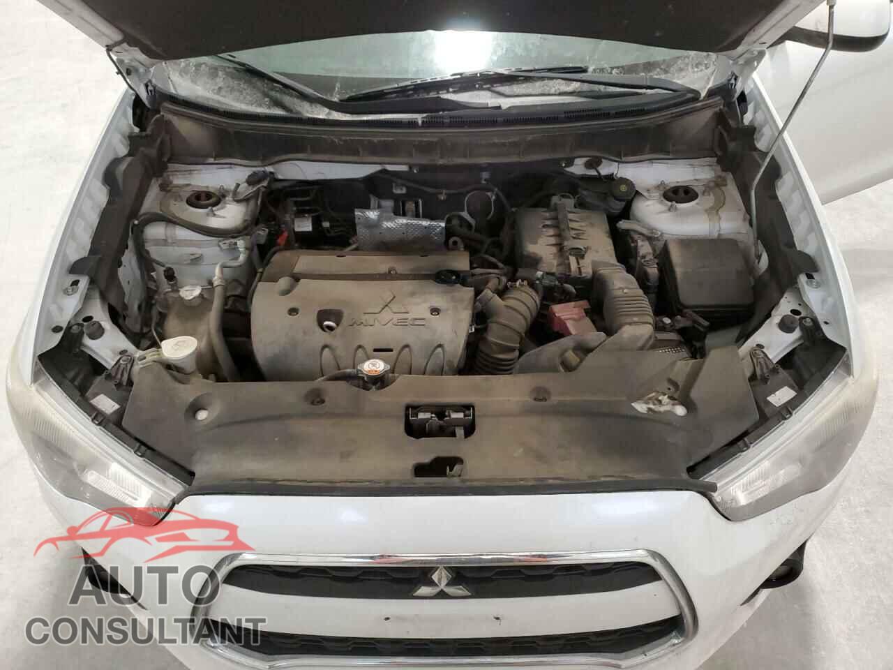MITSUBISHI OUTLANDER 2013 - 4A4AR3AU2DE023178