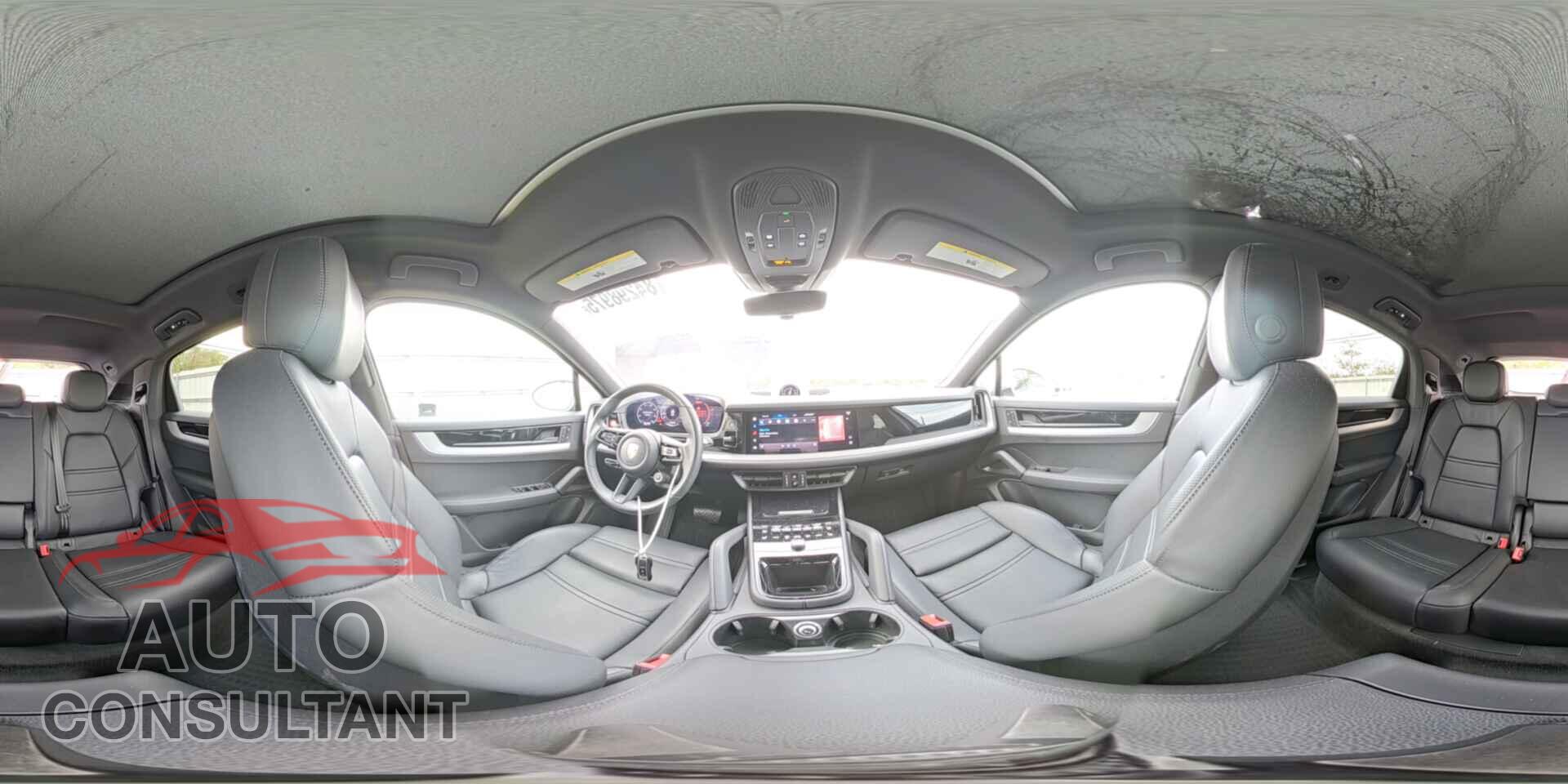 PORSCHE CAYENNE 2024 - WP1BA2AY0RDA55803