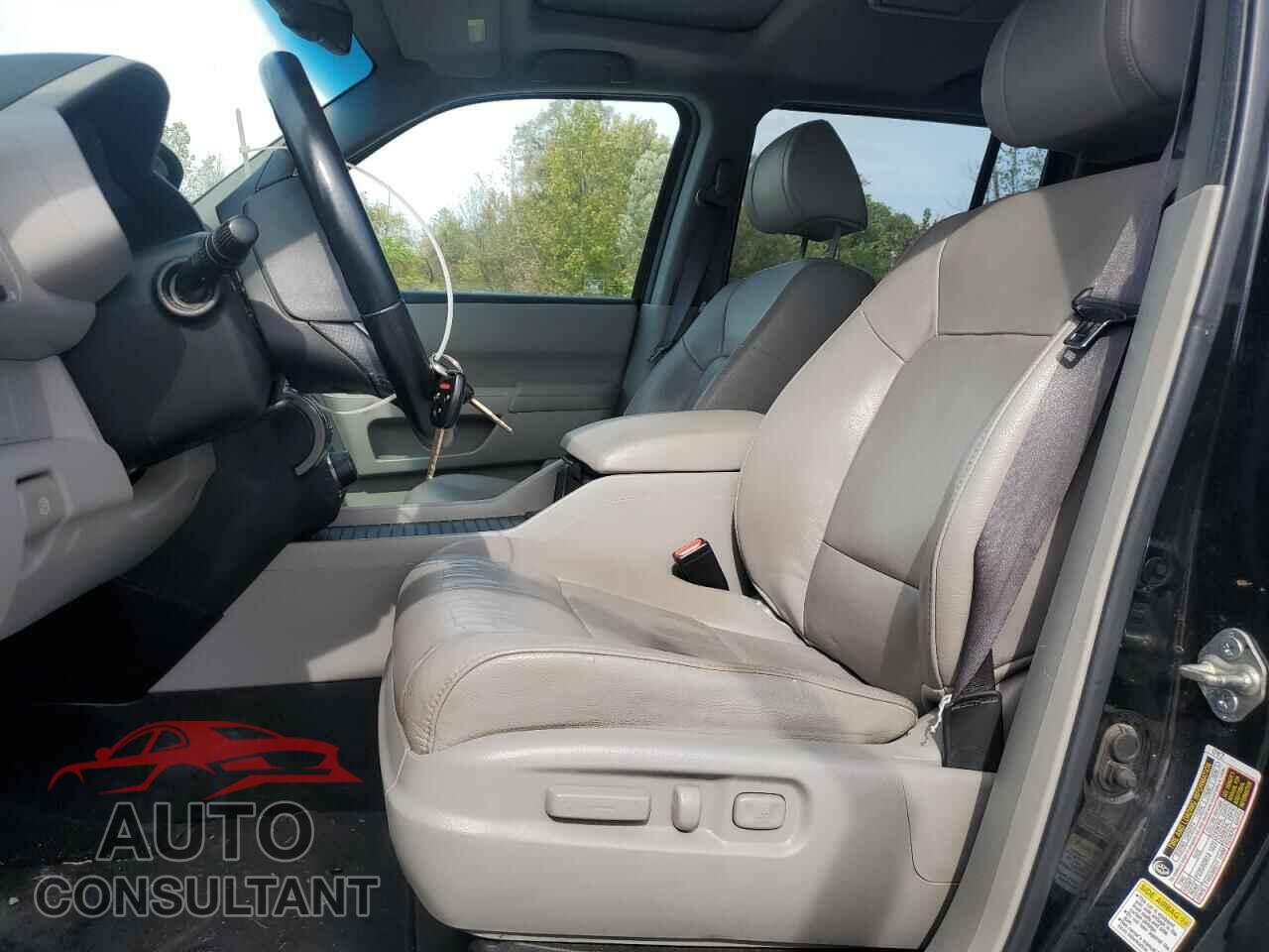 HONDA PILOT 2012 - 5FNYF4H66CB075020