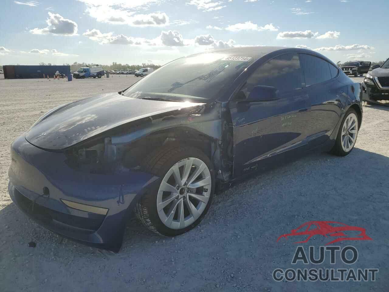 TESLA MODEL 3 2022 - 5YJ3E1EA8NF190855