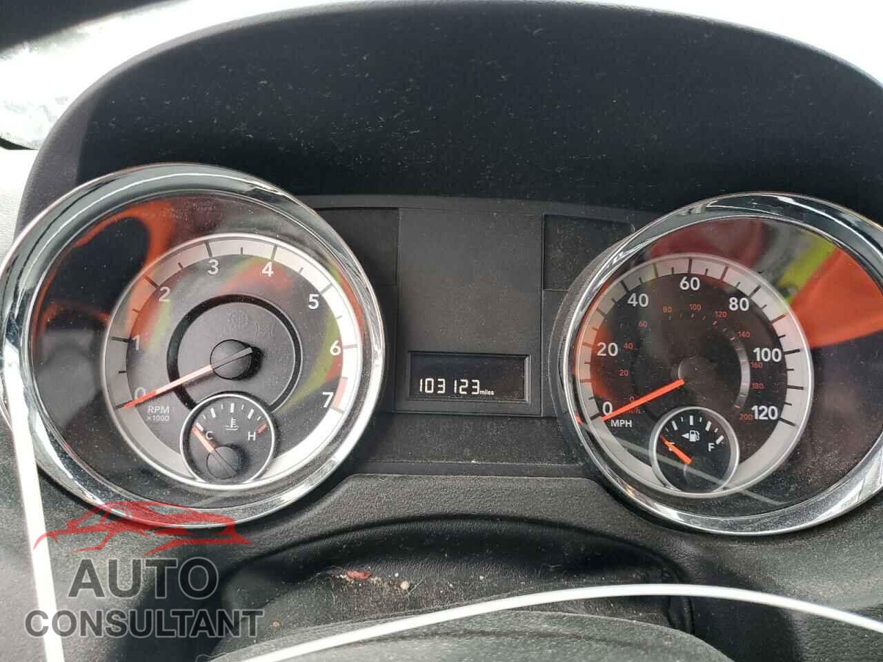 DODGE CARAVAN 2013 - 2C4RDGBG2DR788144