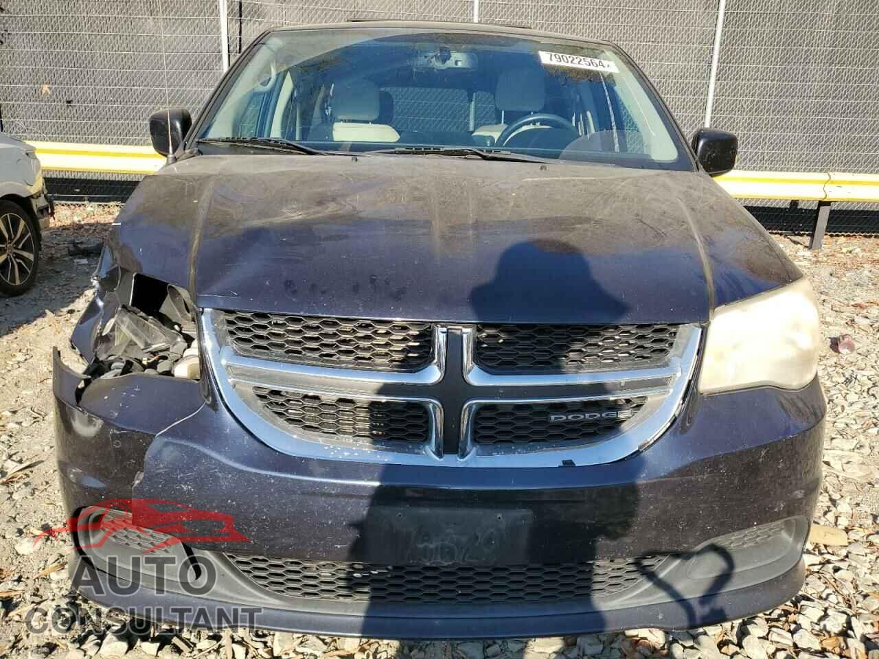 DODGE CARAVAN 2011 - 2D4RN3DG7BR696840