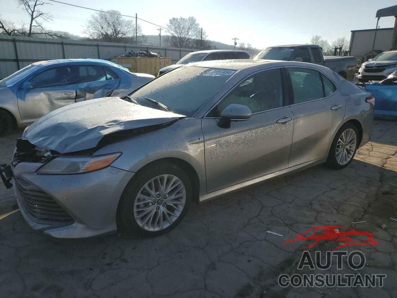TOYOTA CAMRY 2019 - 4T1B21HK2KU010695